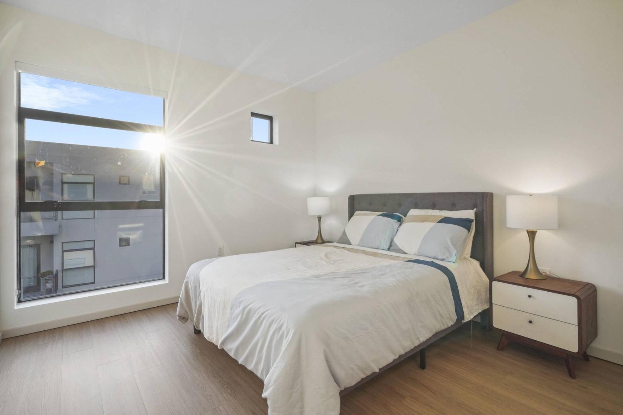 Appartement A Hollywood Escape Modern 2-bedroom Complete W Hot Tub For Pure Bliss *